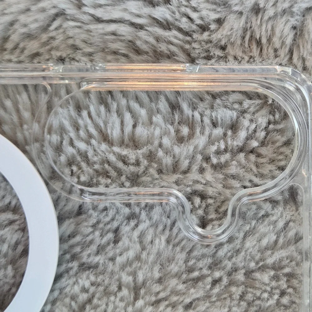 AXS Magnetic Clear Phone Case Unisex OS Slim MagSafe Compatible Protective Clear